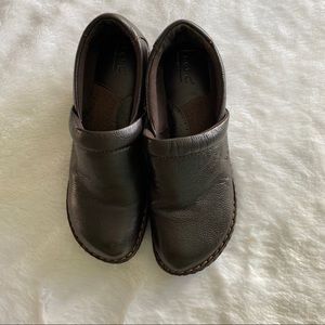 BOC Clog Shoes